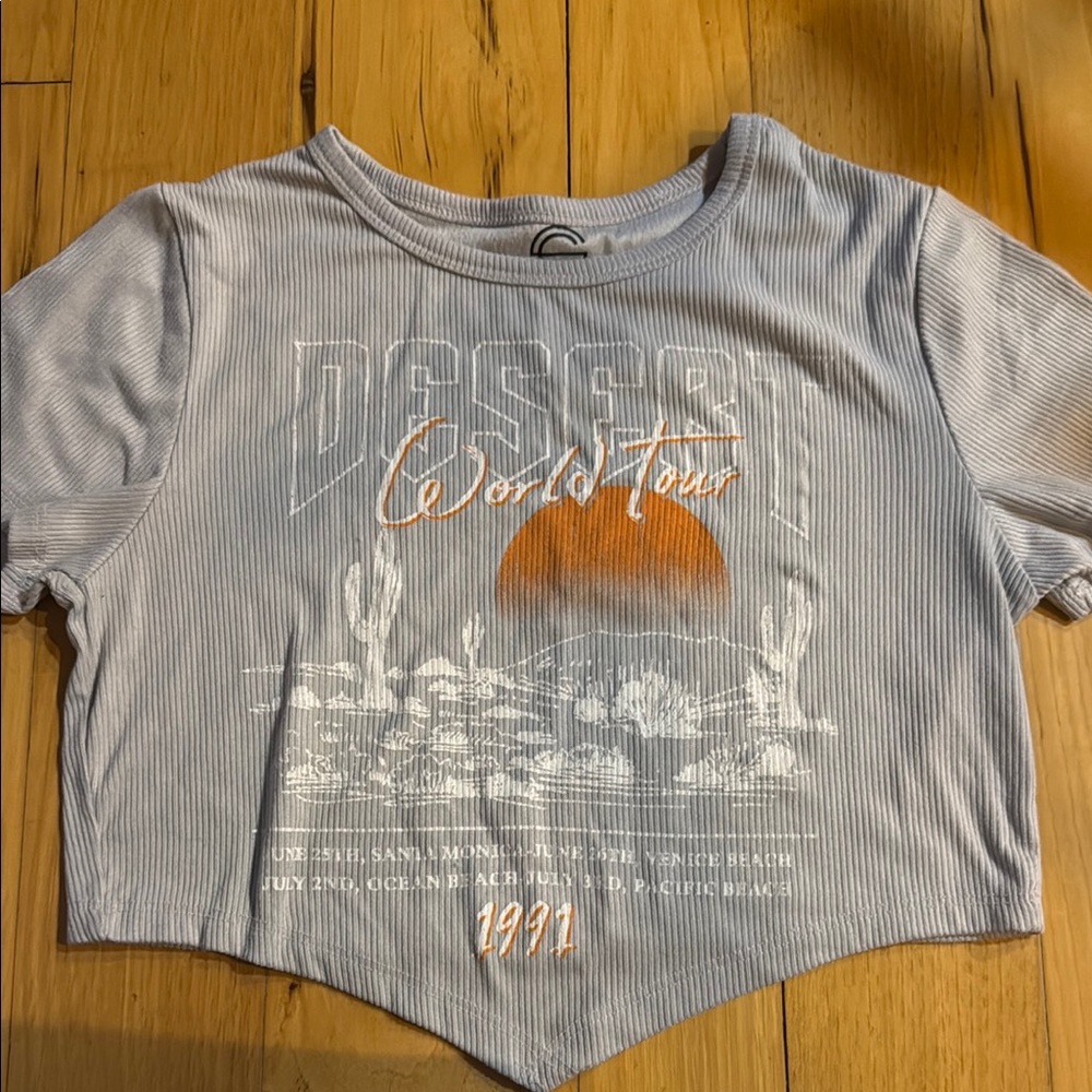 Gray Desert World Tour Graphic Tee